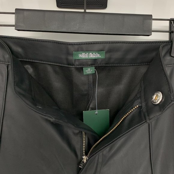 Wild Fable Pants Black Faux Leather Flare High Rise NWT - Picture 4 of 9